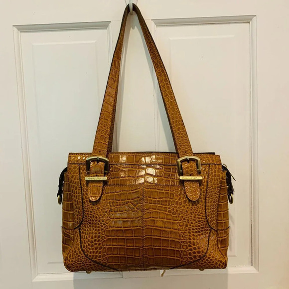 Patricia Nash Handbags - Patricia Nash Womens Leather Aveley Crossbody
